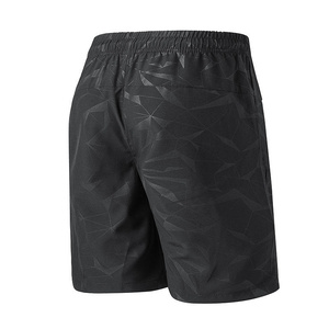Pantalones cortos Bermuda de poliéster de secado rápido para hombre con bolsillo con cremallera, cintura con cordón, ropa deportiva informal, logotipo en el dobladillo - Product Image 4