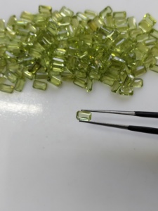 Peridoto Verde Natural, Corte Octogonal de 5x3MM, Gema Suelta de la Mejor Calidad para la Elaboración de Collares - Product Image 3