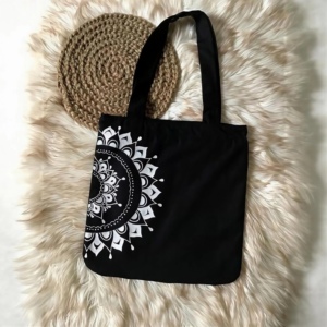 Bolsa de Compras Reutilizable con Bordado Artesanal, Gran Capacidad, Diseño Floral Geométrico Rojo y Negro, Bolsa de Mercado de Lona de Algodón Resistente - Product Image 3