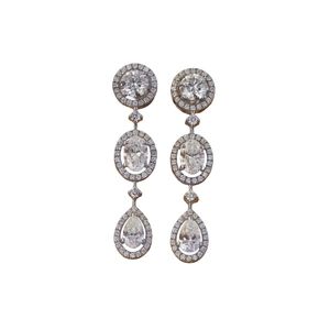 Boucles d'oreilles pendantes en or 14 carats avec micro-pavé halo, 6,74 carats, diamants de laboratoire multiformes - Product Image 1