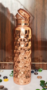 Botella de agua de cobre estilo americano moderno, ecológica, con beneficios naturales de desintoxicación y larga duración, de Blossom Craft India. - Product Image 5