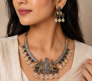 Collar y Pendientes de Boda y Compromiso Bohemios con Elefante, de Plata Antigua Bicolor y Zirconia Plateada en Platino, con Garantía Comercial - Product Image 1