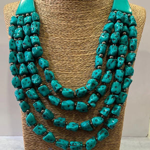 Colliers de perles en résine Bijoux faits à la main pour femmes dames filles fabriqués en Inde NK-080124G - Product Image 1