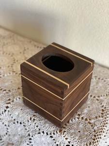 Boîte à mouchoirs et organiseur carré en bois d'acacia fait main, écologique, multi-usages, pour la décoration de la maison et du bureau - Product Image 3