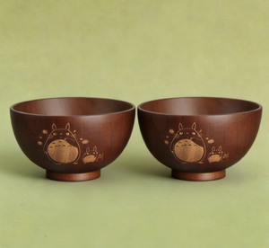 Tazones de madera hechos a mano con diseño tallado de Totoro para servir comida, estilo caricatura, sin recubrimiento, ecológicos - Product Image 1