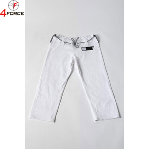 Tenues de Jiu-Jitsu Brésilien (BJJ) Tendances Actuelles – Kimonos BJJ Couleurs Unies – Uniformes de Jiu-Jitsu en Gros avec Logo Personnalisé - Product Image 4