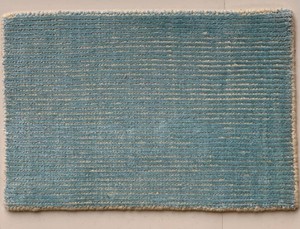 Tapis rectangulaire bleu uni en viscose tissé à la main avec envers en coton pour usage au sol, antidérapant, à poils moyens, pour la décoration intérieure - Product Image 1