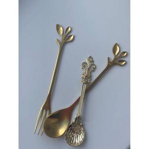 Wholesale New Design Silver Finished Metal <b>Cheese</b> <b>Set</b> with Copper Handle for Cake Serving & Kitchen Use Wedding Occasions - Product Image 6