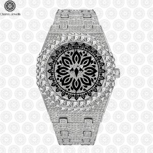Reloj Mecánico de Lujo Charm Jewells para Hombre, en Acero Inoxidable Dorado, Caja Cuadrada de 40mm, Cierre Oculto con Botón, Luminoso y Moderno - Product Image 2