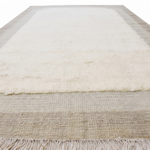 Tapis en laine DECORDEC, style moderne, tufté à la main, couleur ivoire, avec bordure géométrique beige, poils moyens, antidérapant, écologique - Product Image 2