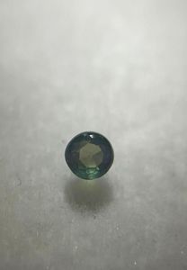 Alexandrite naturelle facettée, taille ronde, pour la joaillerie. - Product Image 2