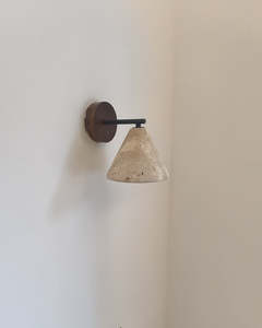 Applique murale conique en travertin beige, lampe en pierre naturelle, éclairage intérieur, décoration moderne pour la maison et l'hôtel, 110V 220V - Product Image 3