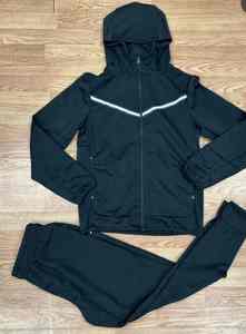 ชุดวอร์มดีไซน์พิเศษ พร้อมตัวเลือกโลโก้ส่วนตัว สไตล์โดดเด่น ชุดวอร์มพร้อมบริการสกรีนโลโก้แบรนด์ - Product Image 5