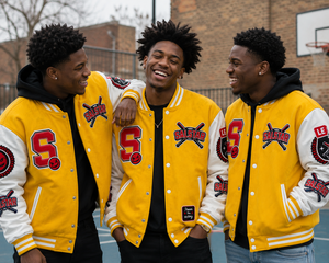 แจ็คเก็ตเบสบอลแบบ Varsity สีเหลืองขาวสั่งทำพิเศษ พรีเมียม ทำจากผ้าขนสัตว์ พร้อมป้ายปัก  ผู้ผลิตแบบ OEM/ODM - Product Image 5