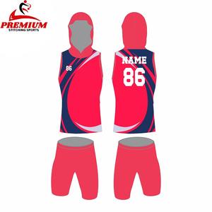 Uniforme 7v7 de tela suave, ligero, transpirable y cómodo, ideal para equipos juveniles en el campo de juego. Uniforme 7v7 perfecto para partidos. - Product Image 3