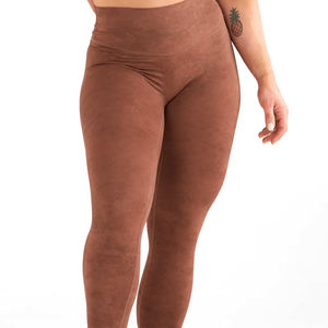 Ensemble de yoga personnalisé à faible MOQ pour femmes, vêtements de fitness ajustés de haute qualité, ensemble de yoga pour adultes - Product Image 4