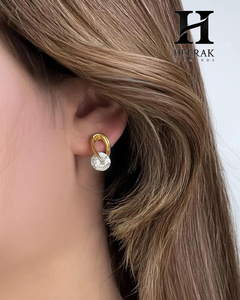 Pendientes de Lujo con Moissanita Chapados en Oro de 18K |   Pendientes de Aro en Forma de U con Diamante Solitario Flotante, Joyería Fina Geométrica - Product Image 6