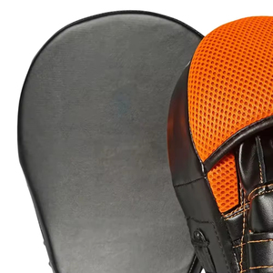 Pads de frappe en cuir sur mesure de haute qualité pour adultes, entraînement MMA, vente en gros, pads de frappe compacts pour la boxe - Product Image 2