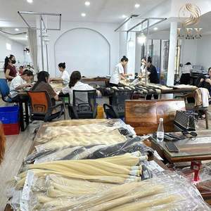 Extensions de cheveux humains vierges Remy doublement étirés – Lisses et ondulés en profondeur, prix d'usine - Product Image 5