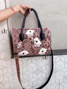 Bolso de Hombro de Cuero Tallado a Mano, Estilo Bohemio, de Diseño Lujoso, para Mujer - Product Image 5