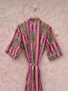 Elegante Kimono de Playa de Algodón con Estampado de Jungla para Primavera/Verano, para Mujer, con Manga Larga, Material Suave y Ligero, Hecho a Mano - Product Image 2