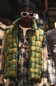 Men's Green And Olive <b>Quilted</b> Vest Stand Collar Zipper Closure Windproof Casual Autumn Outerwear Polyester <b>Wadding</b> Regular Fit - Product Image 4