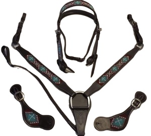 Meilleure qualité en cuir de vache véritable Western Riding Tack Set Logo personnalisé Saisonnier Cheval Headstall Collier de poitrine pour chevaux poney - Product Image 1
