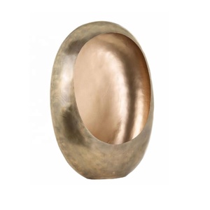 Hot Selling Large <b>Standing</b> Egg Metal Zinc Gold Candle Holder for Dining Table Decor Tea Light Holder for Christmas Diwali Decor - Product Image 5