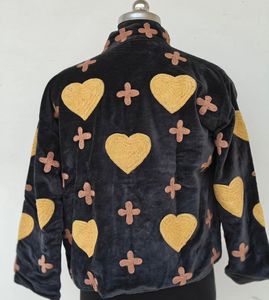 Chaqueta Acolchada de Terciopelo para Mujer, Cuello Mandarín, Estilo Y2K, Apliques Florales de Corazón, Manga Tres Cuartos, Chaqueta Corta de Invierno de Algodón - Product Image 2