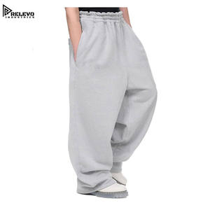 กางเกงวอร์มผู้ชายทรงหลวมโอเวอร์ไซส์ แฟชั่นผ้าฝ้ายเทอร์รี่ 100% มีเชือกผูกเอวและกระเป๋าหลัง - Product Image 4