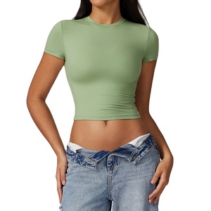 Camiseta informal de fitness de gran tamaño de algodón de alta calidad para mujer, diseño recortado personalizado, ropa de verano a la moda, venta al por mayor - Product Image 6