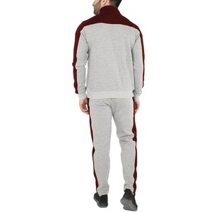 Ensemble de survêtement pour homme gris et bordeaux avec blocs de couleur, fermeture éclair intégrale, col montant, pantalon en polaire respirant décontracté avec poches latérales - Product Image 5