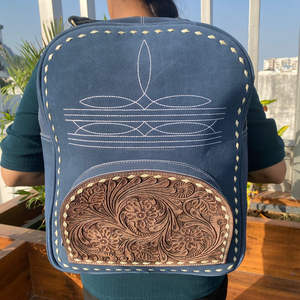 Boot Stitch Mochila de cuero de gamuza azul tooled a mano Western Floral Travel Luxury Hand Stitch Mochila pequeña de cuero para mujer - Product Image 2
