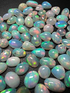 Ópalo Etíope Natural Cabujón Piedra Preciosa Suelta Welo Fire Mix Forma Cabocho Juego de Colores Fuego Alta Calidad Tamaño Libre Tercera Parte - Product Image 4