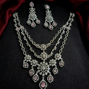 Ensemble de bijoux de mariée en diamant américain classique Collier et boucles d'oreilles en deux pièces pour mariage Style classique à la mode - Product Image 1