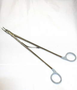 Pinzas Aplicadoras de Clips Quirúrgicos Profesionales Nuevas, Instrumentos de Funcionamiento Suave y Calidad Excepcional, Aprobadas Según el Estándar Alemán - Product Image 5