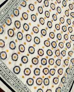 Dupatta Phulkari Punjabi avec dentelle dorée, étole indienne multicolore, chunri pour femmes d'Amritsar, cadeaux pour la fête nuptiale, Teej, Jaggo Night - Product Image 1