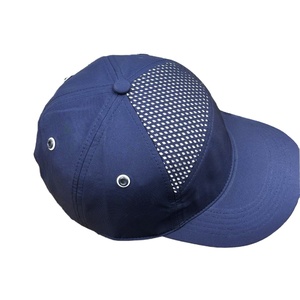 Casquettes en polyester avec tissu respirant et imperméable, design léger, fermeture réglable - Sports de plein air, plage, voyage - Product Image 1