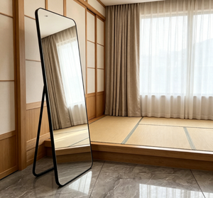กระจกเงา Heavenly Mirror รุ่น 30 กระจกตั้งพื้นแบบเต็มตัว ดีไซน์ทันสมัย ผลิตด้วยมือ ติดผนังได้ รูปทรงสี่เหลี่ยมผืนผ้า กรอบโลหะ - Product Image 6