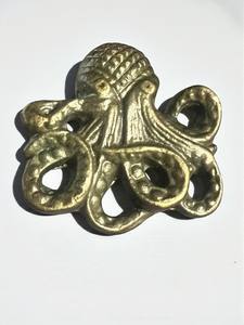 Perilla de pulpo náutico Vintage, tirador de armario de hierro de latón antiguo, tirador de cajón con tema oceánico, perilla de muebles de armario rústico - Product Image 4