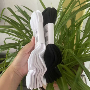 Chaussettes ras du cou unies blanches et noires 100 % coton respirantes tricotées style classique pour adulte usage quotidien saison printemps - Product Image 3