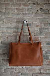 Bolso de Mano de Cuero para Mujer, Muy Atractivo, Impermeable, Clásico, Duradero, Moderno, Cómodo, Disponible en Todos los Tamaños - Product Image 4