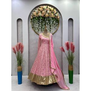 Party Wear XL Gown avec fil et séquence pour un look élégant - Product Image 2