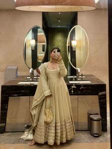 Parfait pour l'automne/l'hiver/l'été, robe Anarkali/Kurti en tissu fausse fourrure multicolore, fraîcheur de fête, SIE - Product Image 3