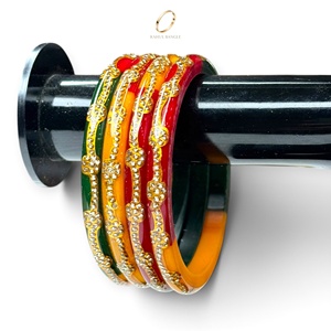 Ensemble de bracelets en acrylique multicolores de style cachemire à finition brillante pour femmes, plaqué or de luxe avec finition décorative en cristal, prix de gros - Product Image 4