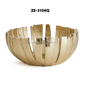 Bol en métal artisanal de luxe pour la décoration de table design, bol à fruits pour table basse, sûr pour les réceptions de mariage, les fêtes - Product Image 2