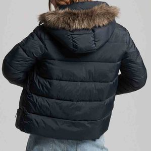Wholesale Heavy Cotton Padded Winter OEM ODM Supplier Low MOQ Women <b>Cropped</b> Knitted Breathable <b>Puffer</b> <b>Jacket</b> - Product Image 5
