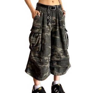 Pantalones cortos vaqueros holgados de camuflaje con diseño de Bolsillo grande para mujer, ropa de calle de verano, pantalones cortos Cargo, pantalones informales para mujer - Product Image 1