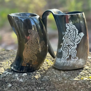 Taza Hecha a Mano de Cuerno de Búfalo con Forma Natural y Diseño de Oso Tallado, Duradera, Artística y Coleccionable - Product Image 6