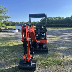 Mini-excavatrice Kubota U17-5 de qualité supérieure, design compact avec performances puissantes pour la construction, l'aménagement paysager et les travaux publics - Product Image 2